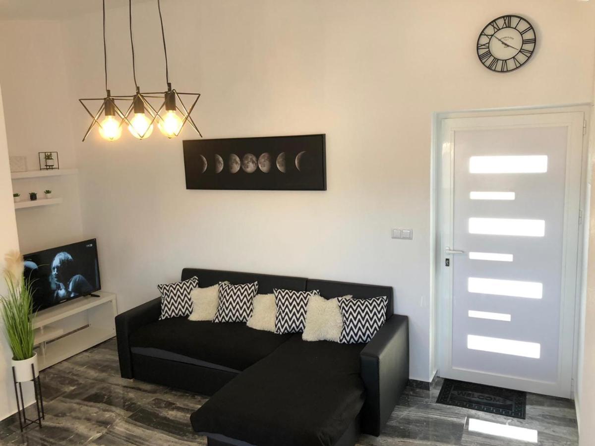 Апартаменты Apartman Luce Бибинье Экстерьер фото